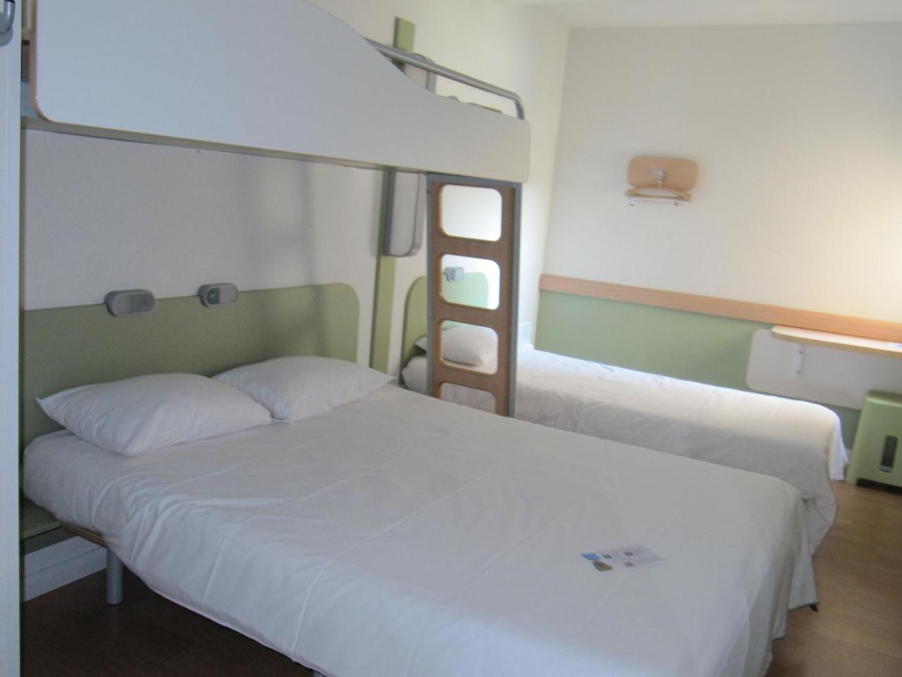 Ibis Budget Pontivy Exterior foto